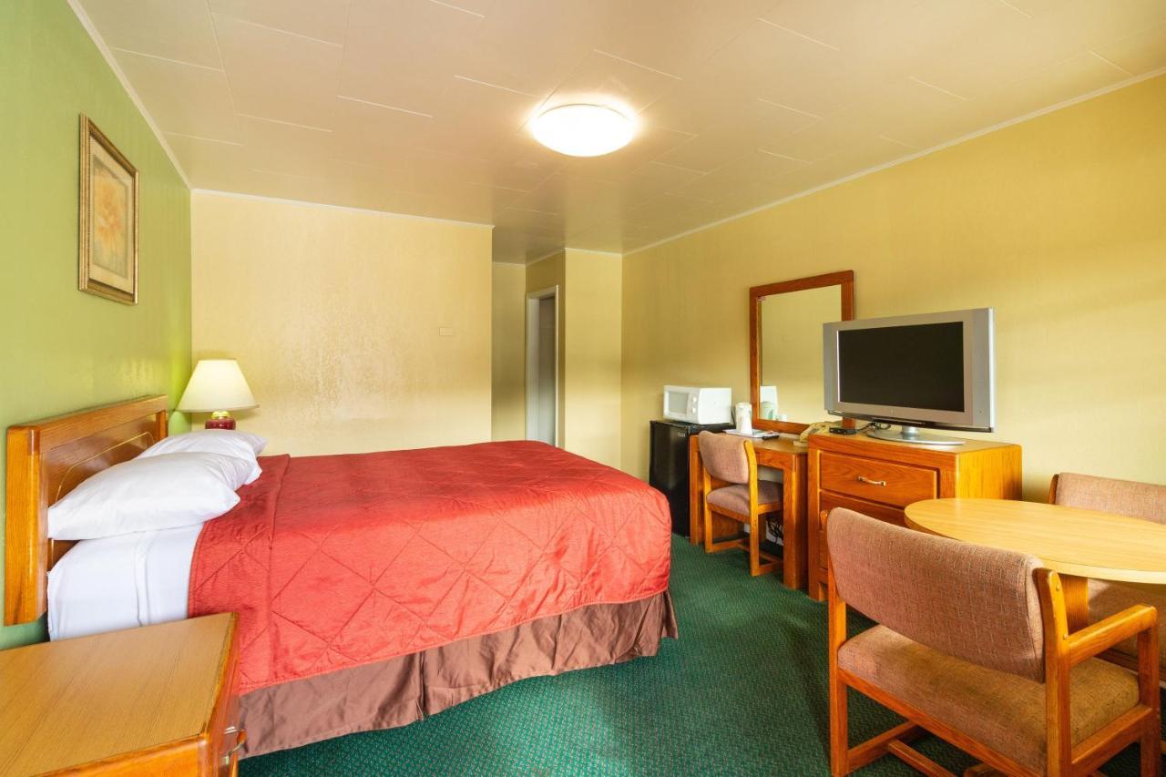 Roseburg Inn 外观 照片