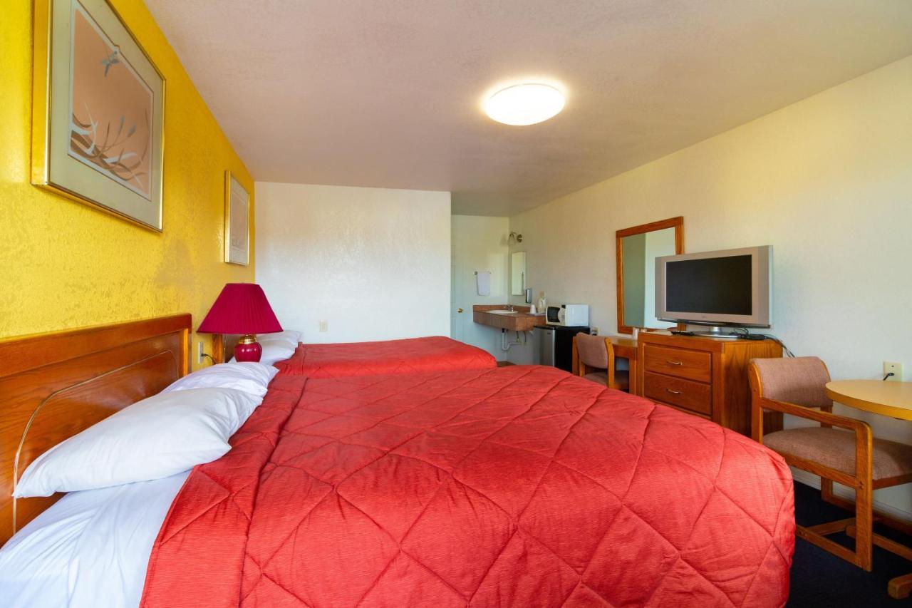 Roseburg Inn 外观 照片